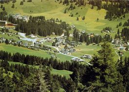 VALBELLA-LENZERHEIDE Flugaufname Valbella