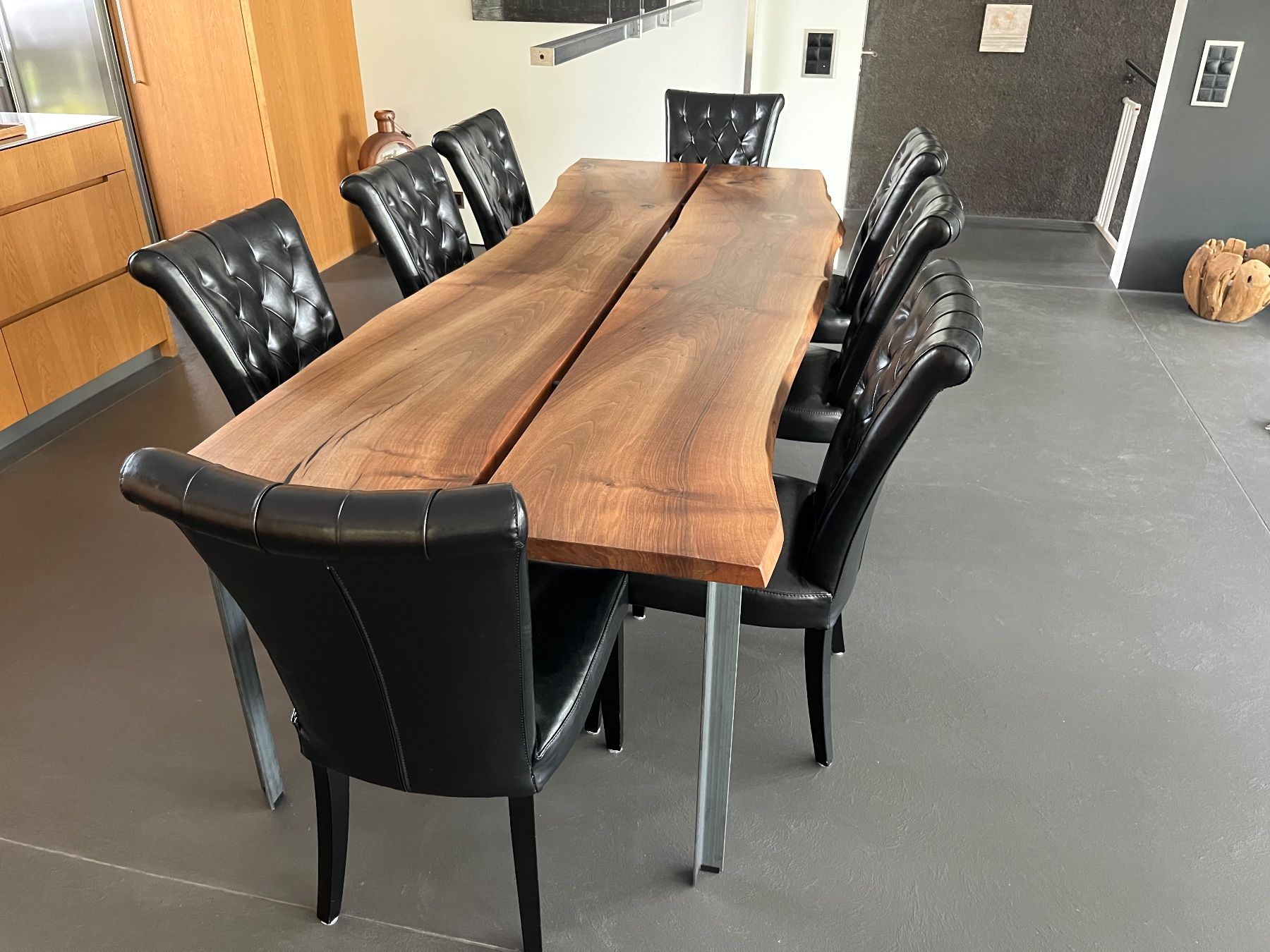 Pfister Stühle: Esstisch-Stühle Echt-Leder 8 Stk. – Gebraucht aus Winterthur von rodiwin 1