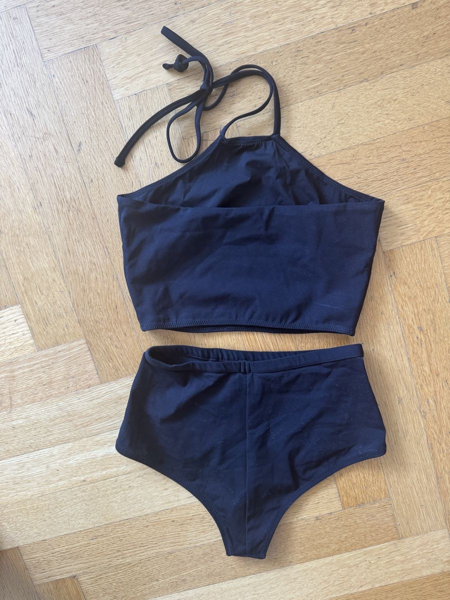 Costumi da bagno & Bikini: Schwarzer Bikini mit Bändchen von REFORMATION - Gr XS – Nuovo (secondo la descrizione) da Zürich venduto da Chanelle07 1
