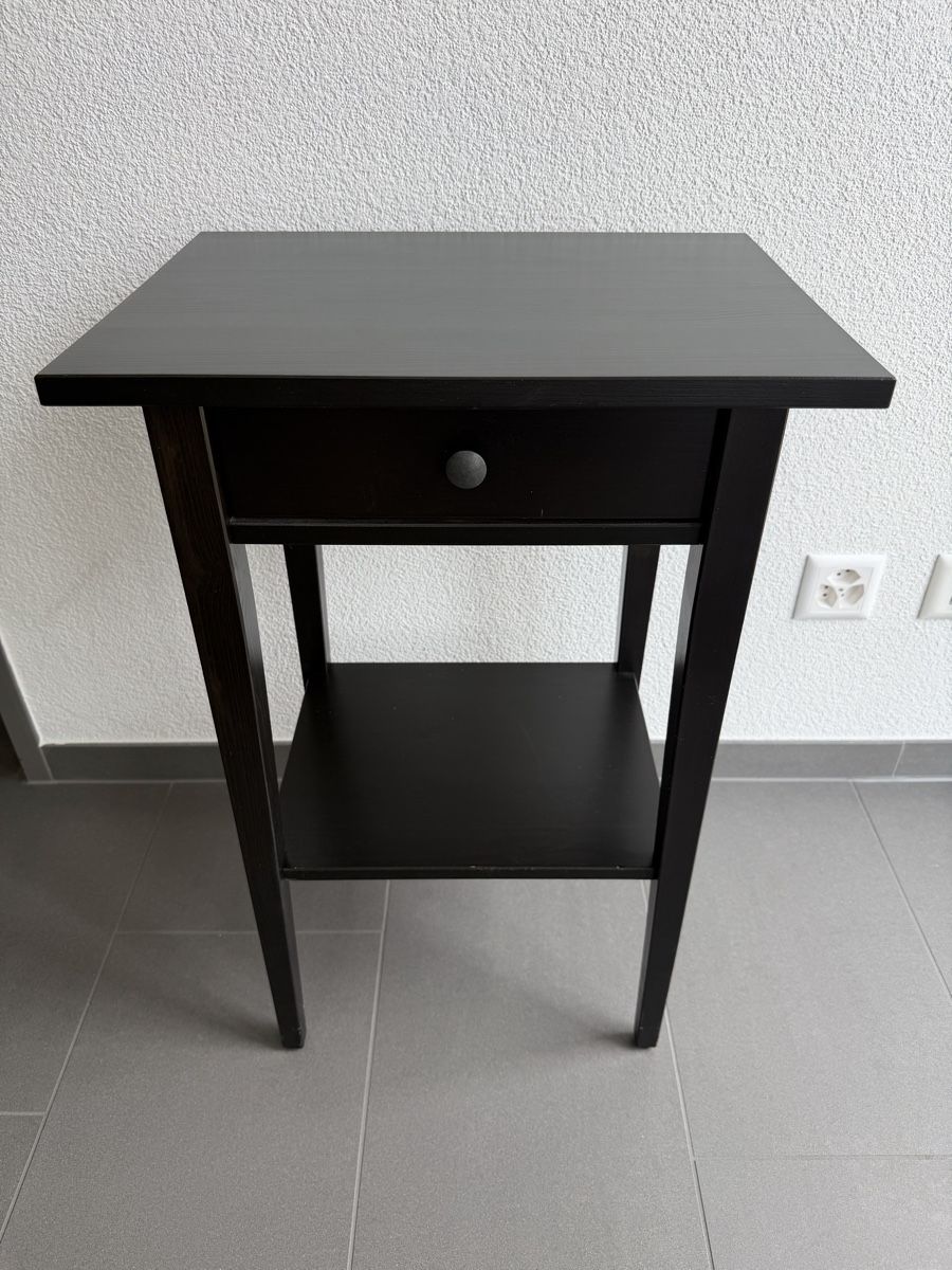 Ikea Comodini: 2 schwarze Nachttische mit Schublad – Usato da Schlieren venduto da Dav_8gbc