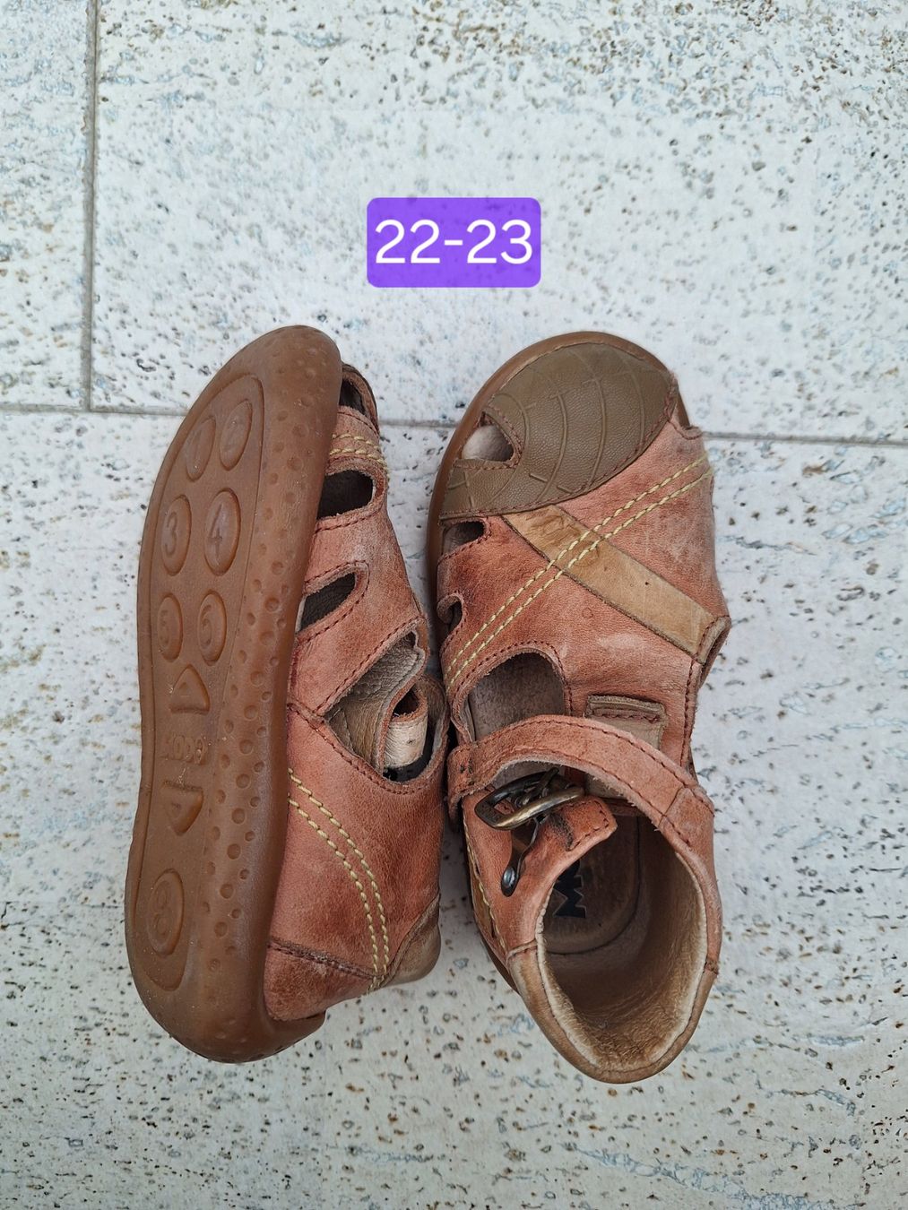 Scarpe da uomo: Ledersandalen Gr. 22/23 – Usato da Zollikofen venduto da flora7