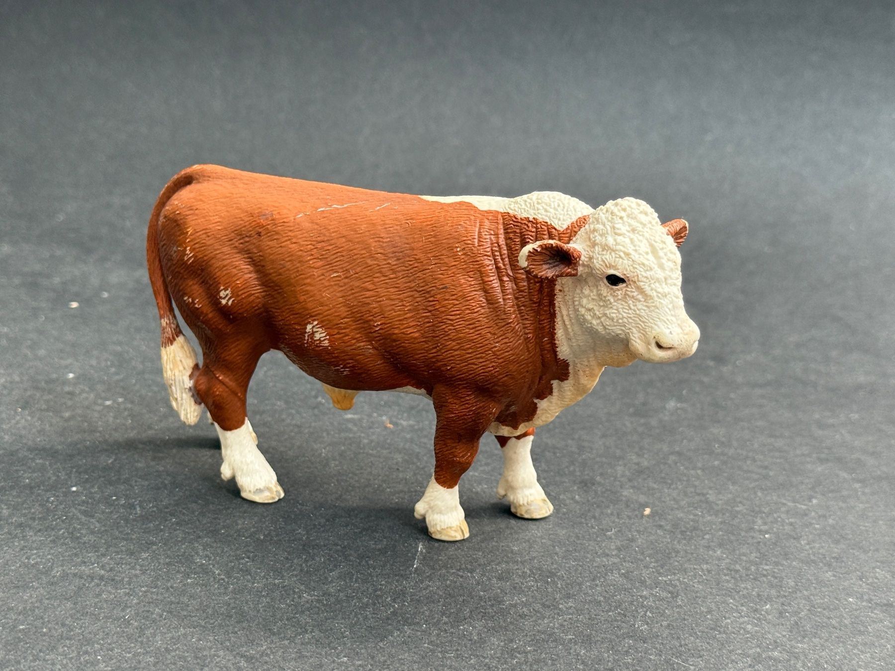 Schleich Statuette: Schleich 13763 Hereford Bulle Rind Muni – Usato da Ennetbaden venduto da mapa05
