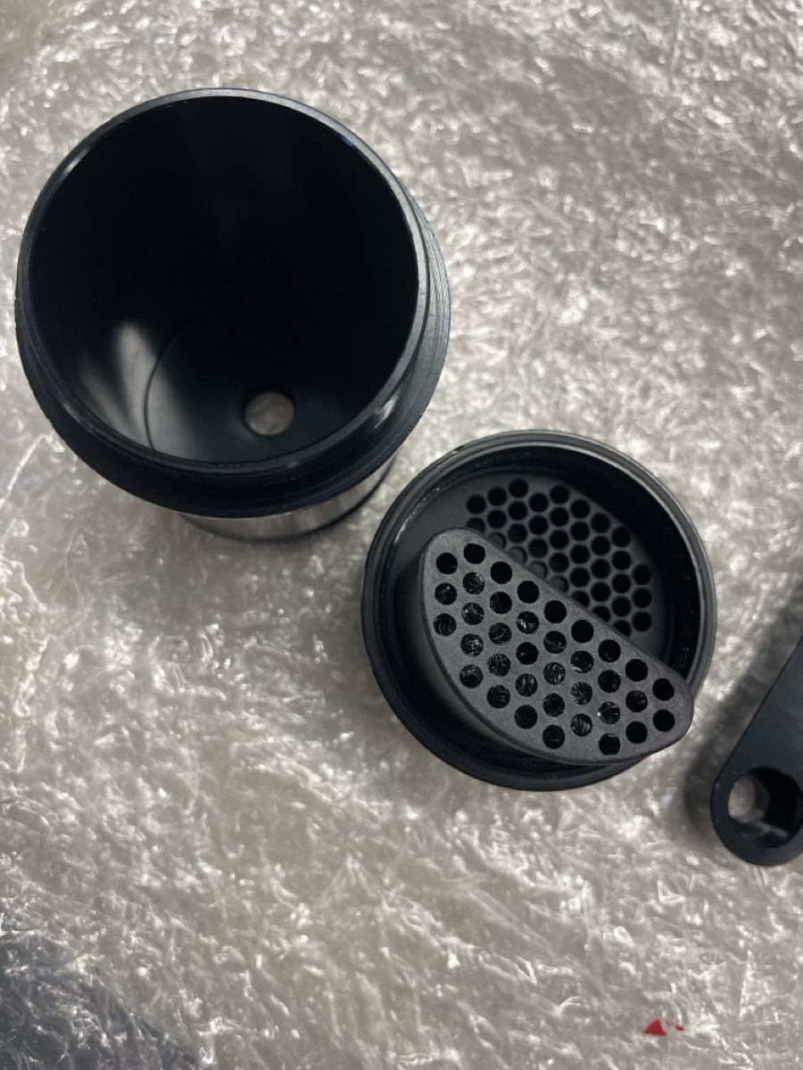 Chrysler Tutti pezzi di ricambio auto: Chrysler 300C SRT8 Oil CatchCan Kit – Nuovo (secondo la descrizione) da Ettingen venduto da WHEELKING 2