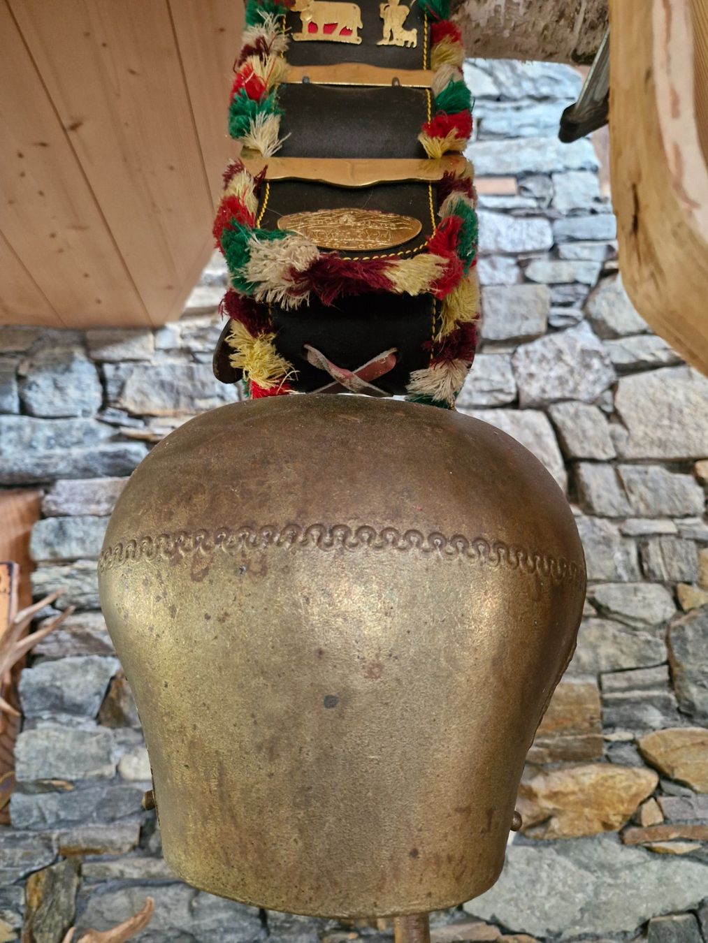 Cloches & sonnailles: Glocke Treichel – D'occasion à Guarda par rue_bpd7 2
