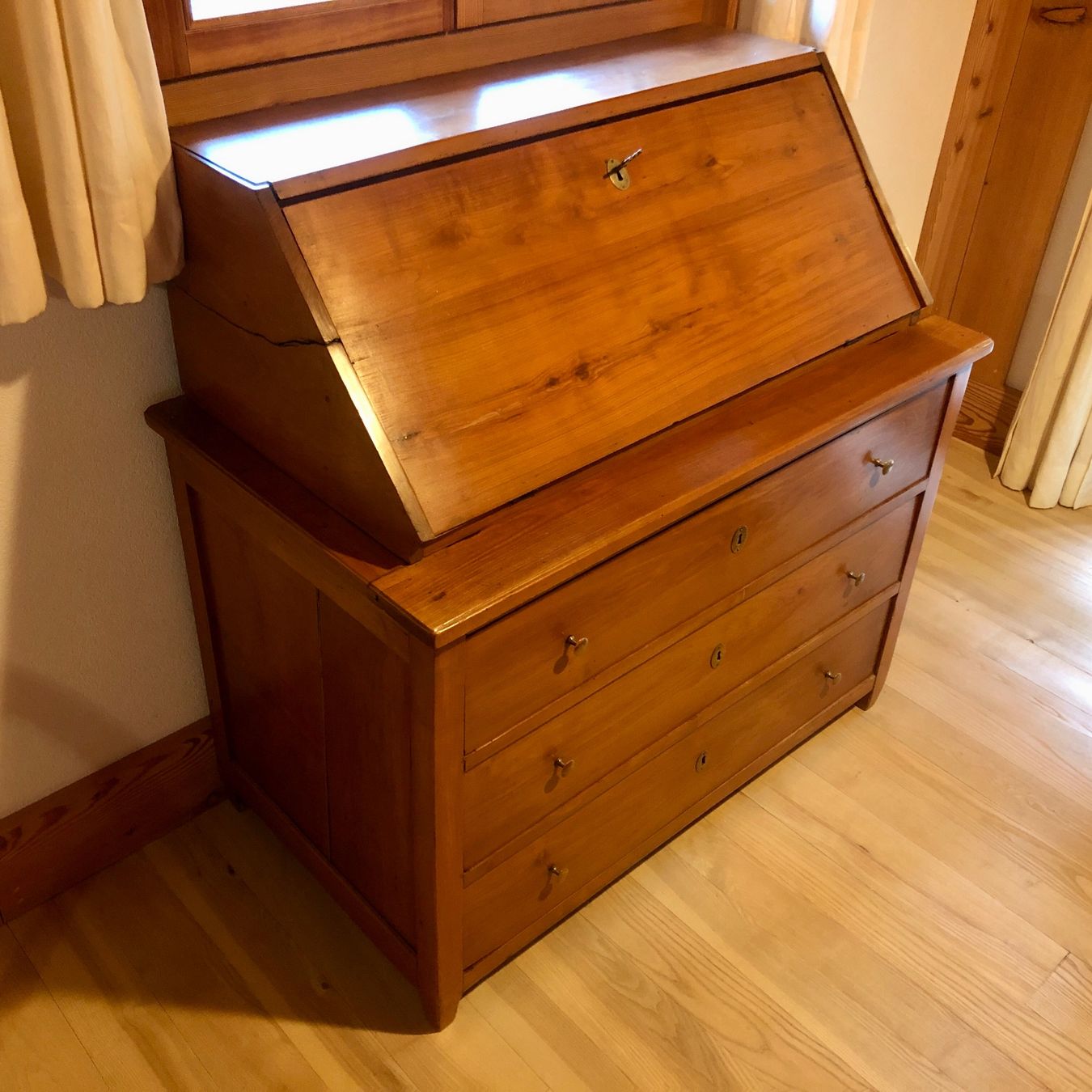 Commodes: Sekretär Antik – D'occasion à Alpthal par Brunni-woodwork 1