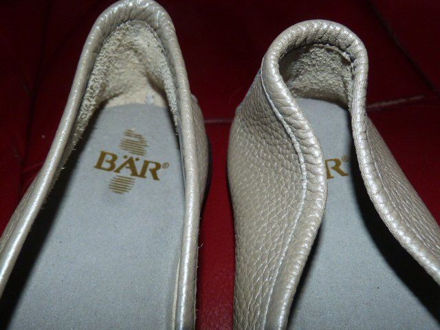 Scarpe da donna: Bär Slipper, Gr. 3,  beige metallic, NEU – Nuovo (secondo la descrizione) da Nunningen venduto da Fashion-Ave51 3