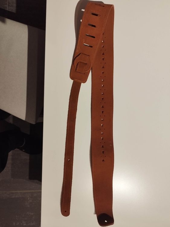 Gitarren Gurt für EGitarre & EBass, Wildleder Kaufen auf Ricardo