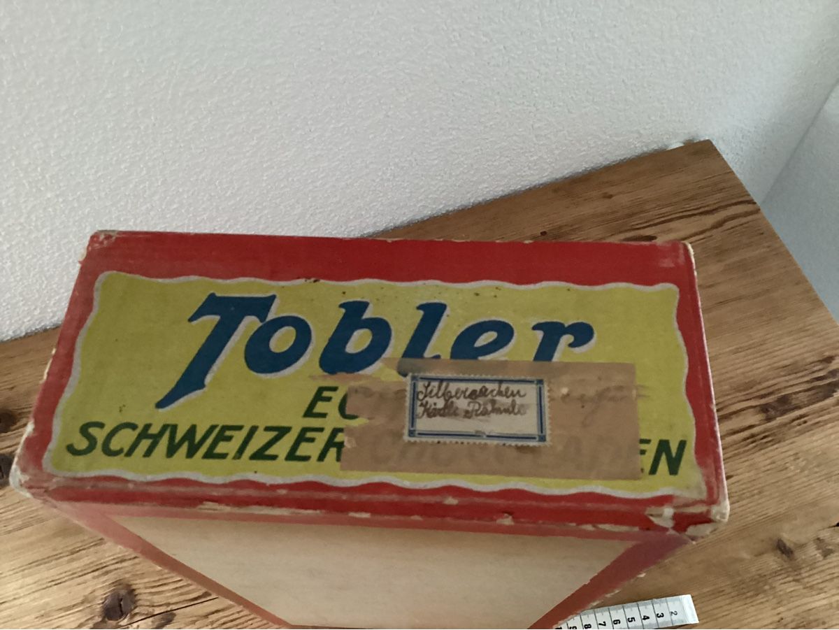 Tutte le decorazioni: Antike Tobler Kartonschachtel – Usato da Wassen UR venduto da SABDOM 4