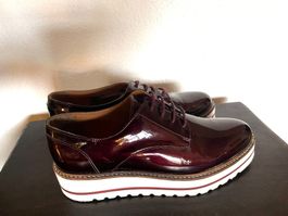 Damen Schnürschuh, bordeau in Lack-Optik,  Gr 37