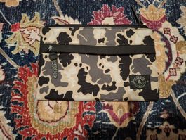Parkland Clutch Täschchen Grau Camouflage Top Zustand!