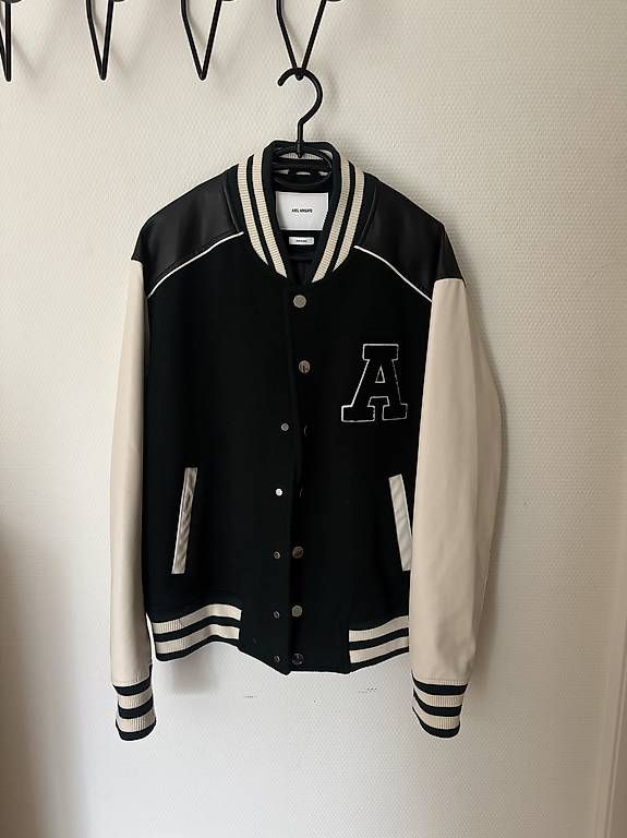 Axel Arigato Giacche: Axel Arigato College Jacke – Usato da Bottmingen venduto da phi_5pfs