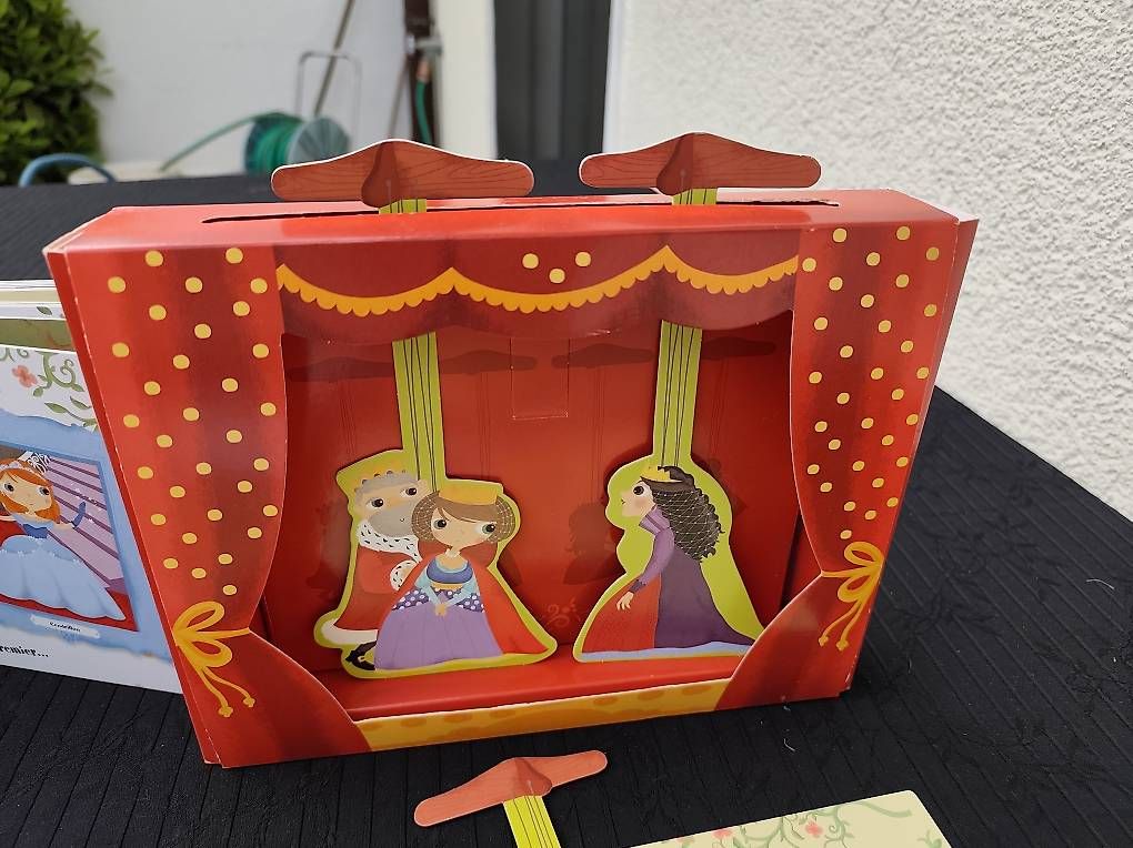 Libri: Mon petit théâtre animé  – Usato da Delémont venduto da emm_z2yb 3