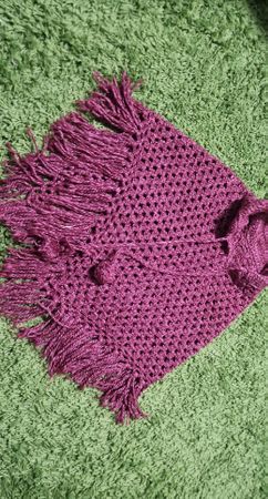 Handgemachter Poncho mit Fransen Ideal für den Herbst/Winter