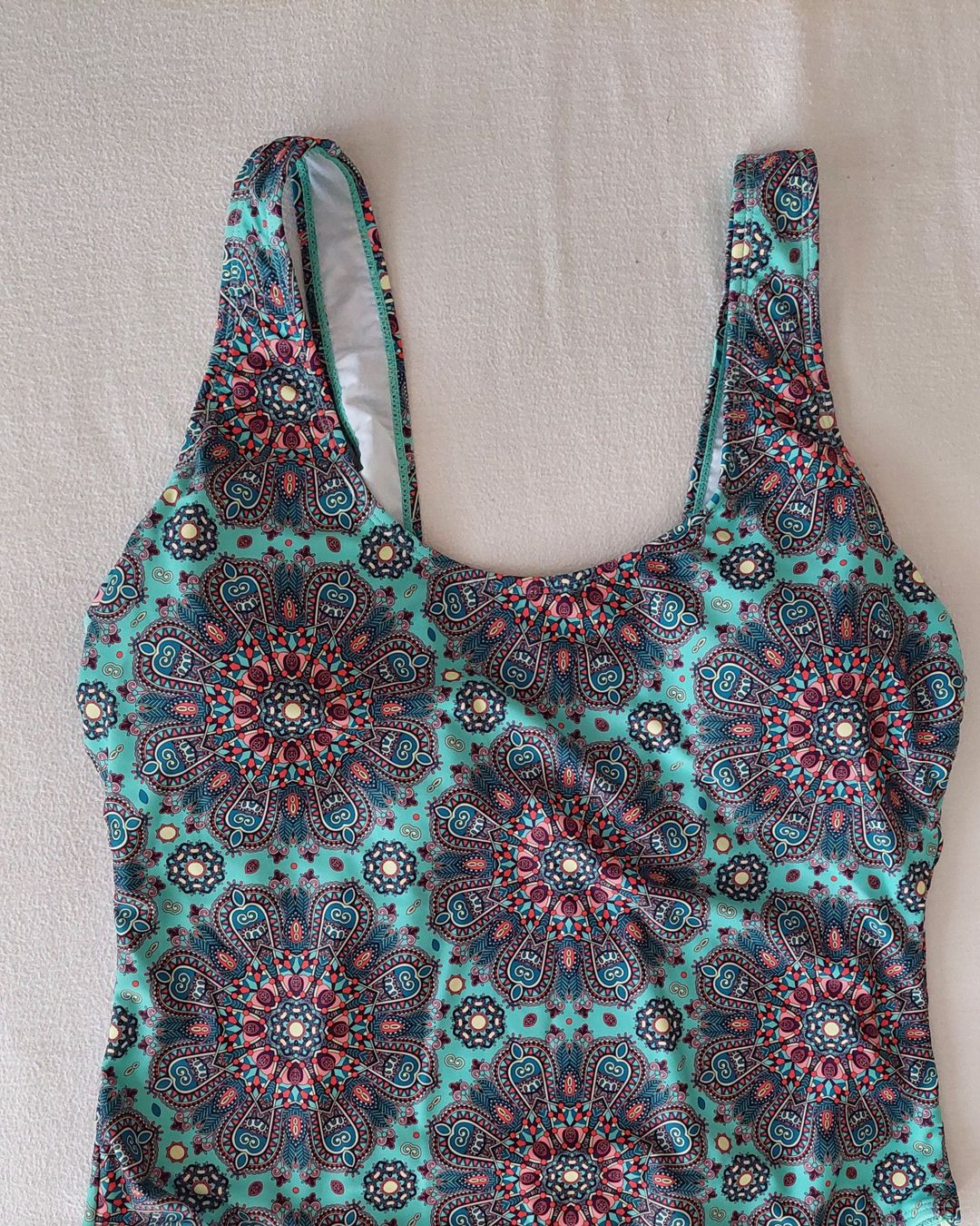 Costumi da bagno & Bikini: Neuer Badeanzug einteilig - Grösse XXL / 44 / 46 – Nuovo (secondo la descrizione) da Oberwil BL venduto da Hunajakakku