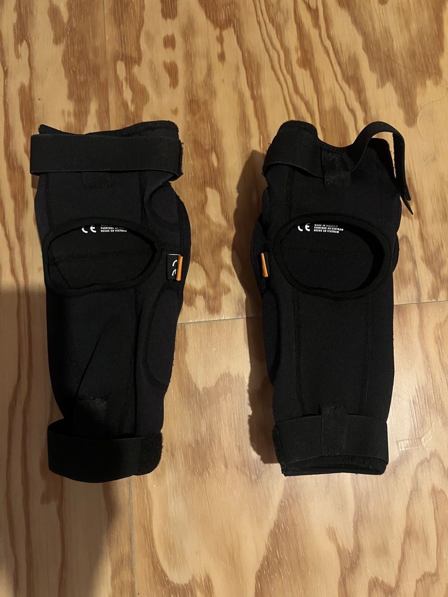 Fox Protections: FOX Elbow pads – D'occasion à Le Châble VS par jud_syz2 1