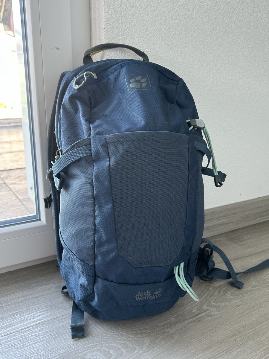 Jack Wolfskin Sacs & sacs à dos: Kinderrucksack Jack Wolfskin blau – D'occasion à Neukirch (Egnach) par oli_y86b