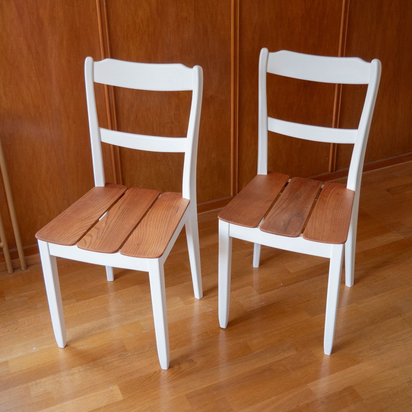 Chaises: 2x Stuhl restauriert – D'occasion à Gersau par Renova_Moebel
