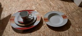 Geschirr Set Keramik bunt gestreift 