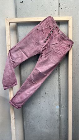 Coole Please Hose, Grösse 38, Knopfleise