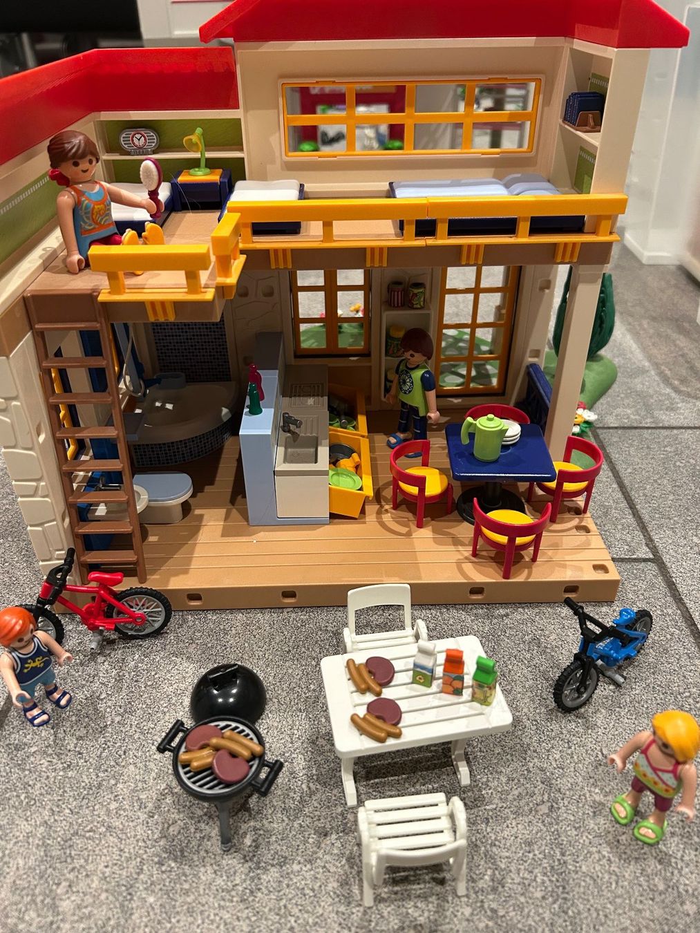 Playmobil Giocattoli: Playmobil Ferienhaus – Usato da Teufenthal AG venduto da nat_wfg9 4