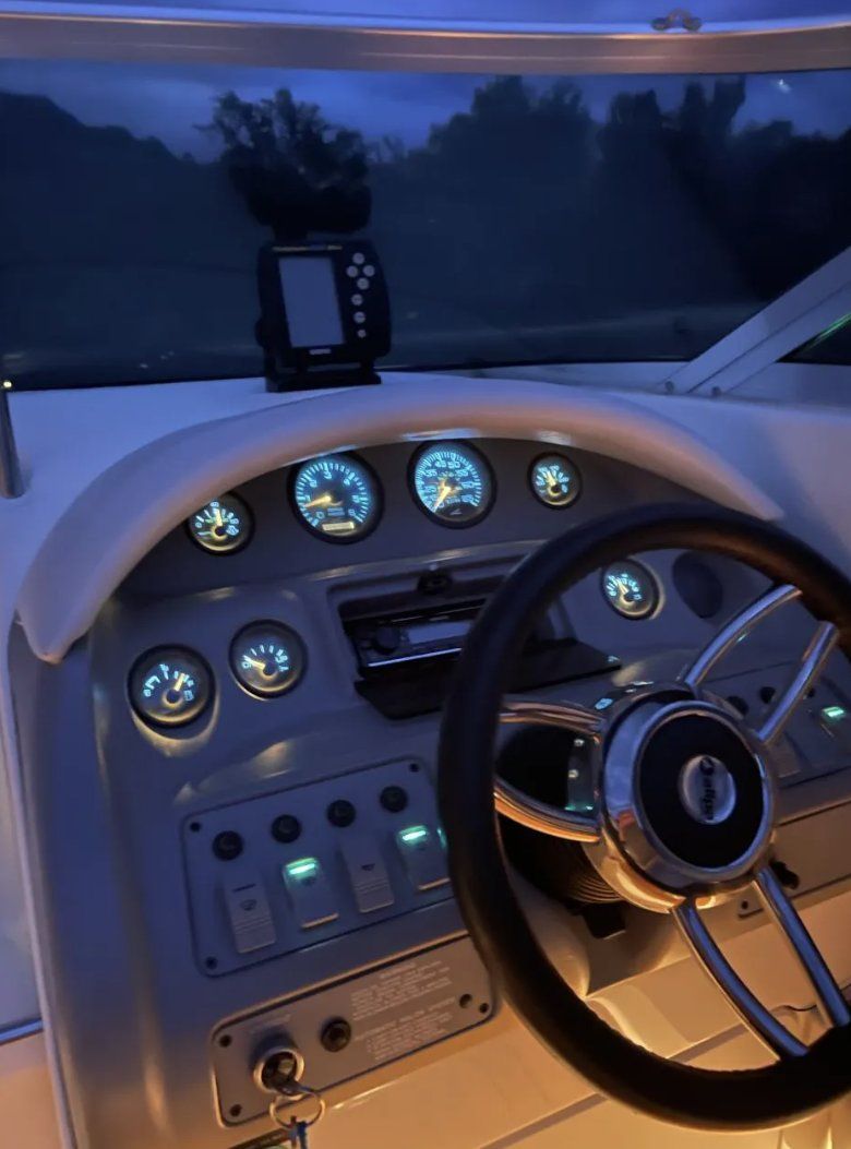 Sea Ray Boote: Sea Ray 220 OV – Gebraucht aus Benken SG von EGJ__ 7