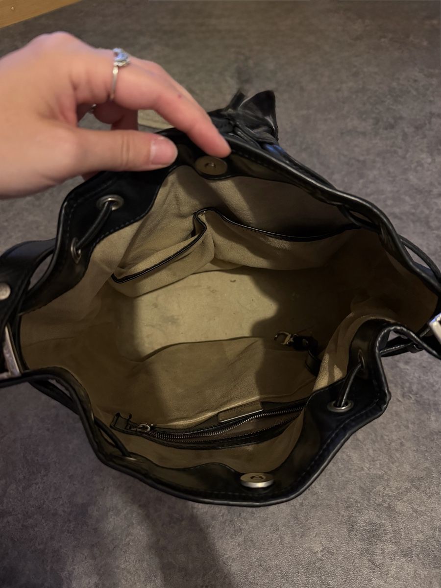 Maison Mollerus Sacs femmes: Mollerus Beuteltasche Niesen – D'occasion à Uerikon par _Angi. 3
