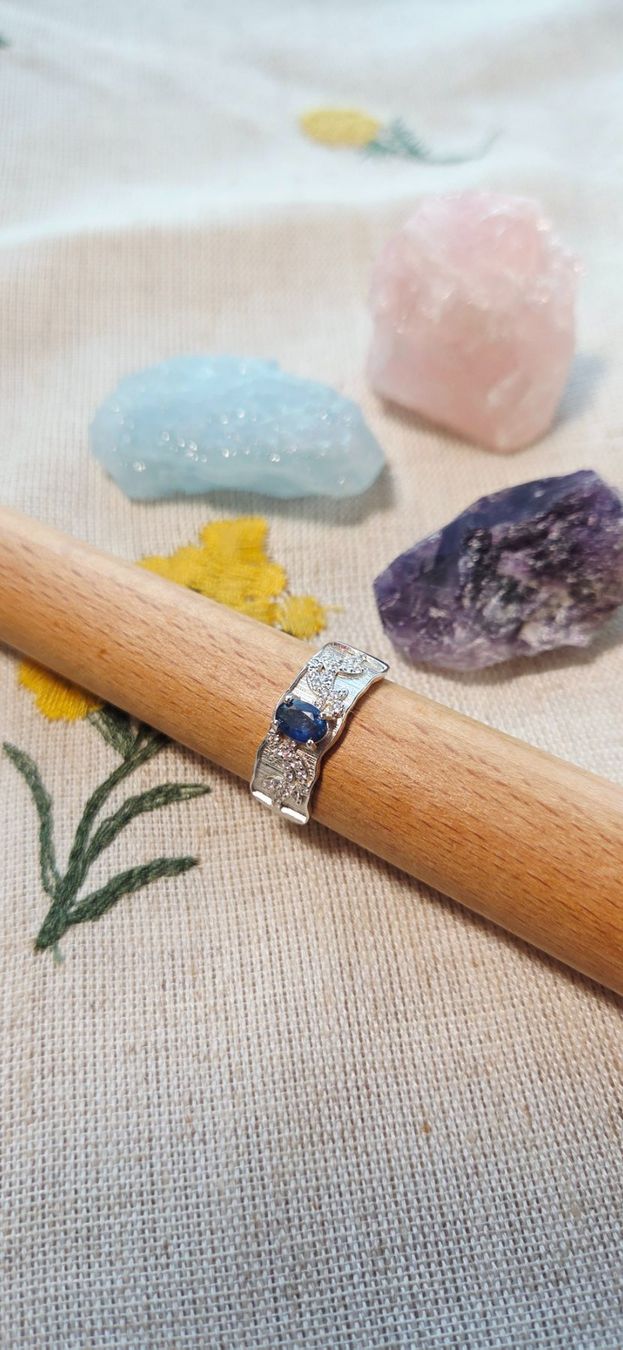 Anelli: NEW - S925 Sapphire Ring (Adjustable) – Nuovo (secondo la descrizione) da Zürich venduto da cin_wcf6 5
