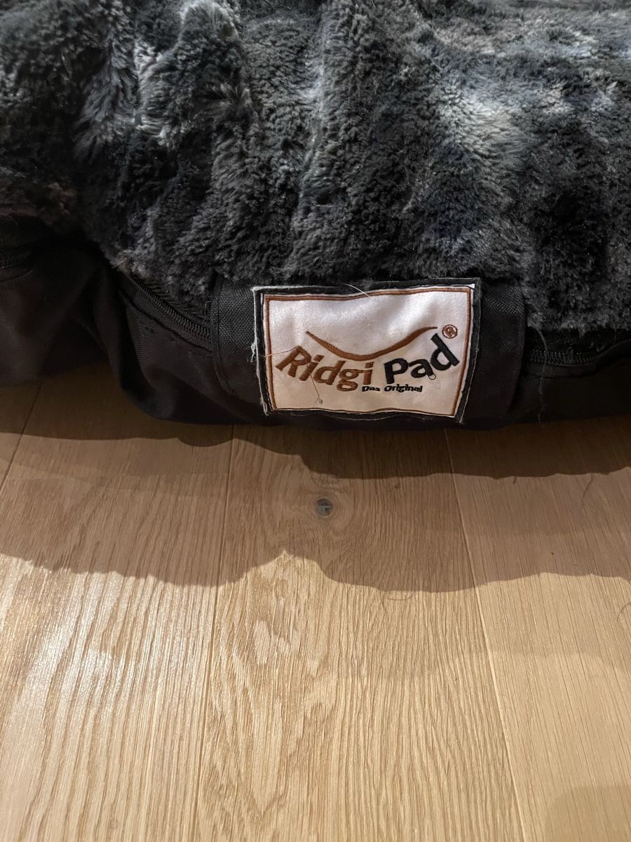 Cucce & Letti: Grosses Rundes Hundebett Ridgi Pad – Usato da Dietikon venduto da lazio9096 1