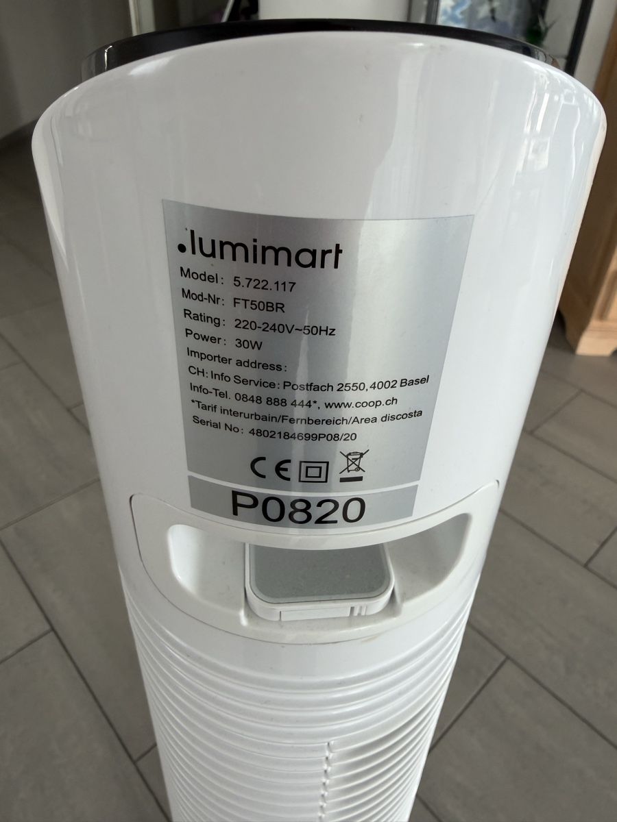 Ventilatori: Standventilator mit Drehfunktion und Fernbedienung – Usato da Hünenberg See venduto da Divingman 4