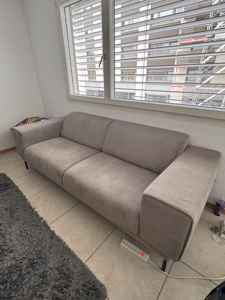 Sofas: Canape conforama – D'occasion à Fribourg par ssa_6qcx 4