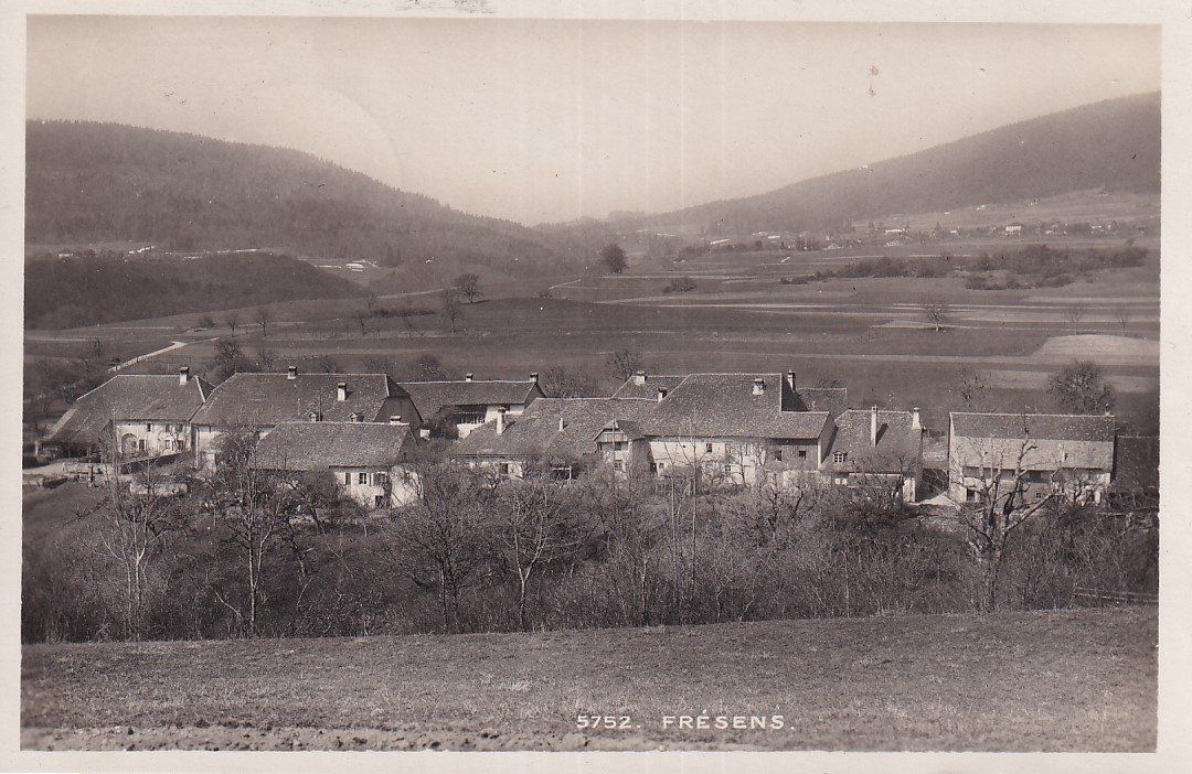 Ansichtskarten: Frésens  NE       en 1937 – Gebraucht aus Brig von Valcards54