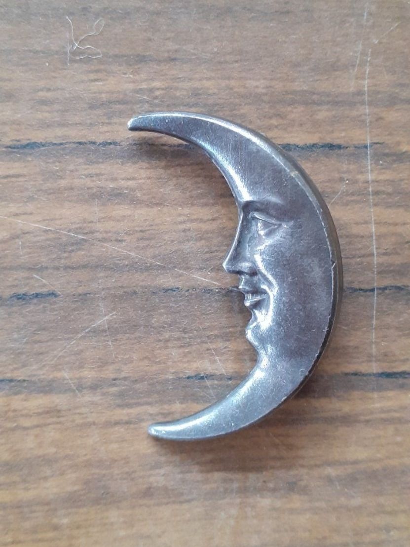 Spille & Fermagli: Brosche Mond antik – Usato da Mörschwil venduto da wunderkiste44 1