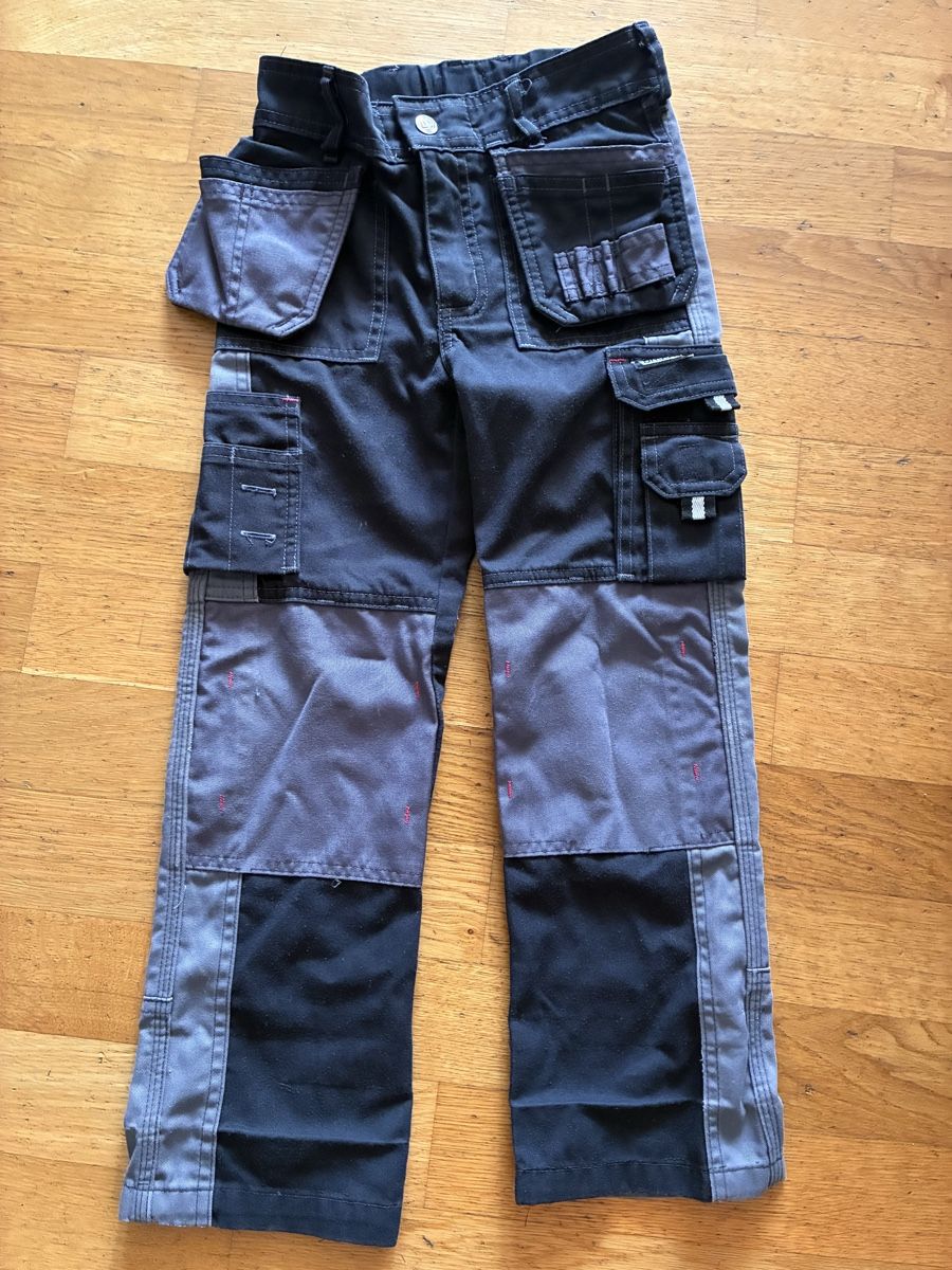 Pantaloni: Kinder Arbeitshose Dassy Gr. 110/116 – Usato da richterswil venduto da lunamarie001
