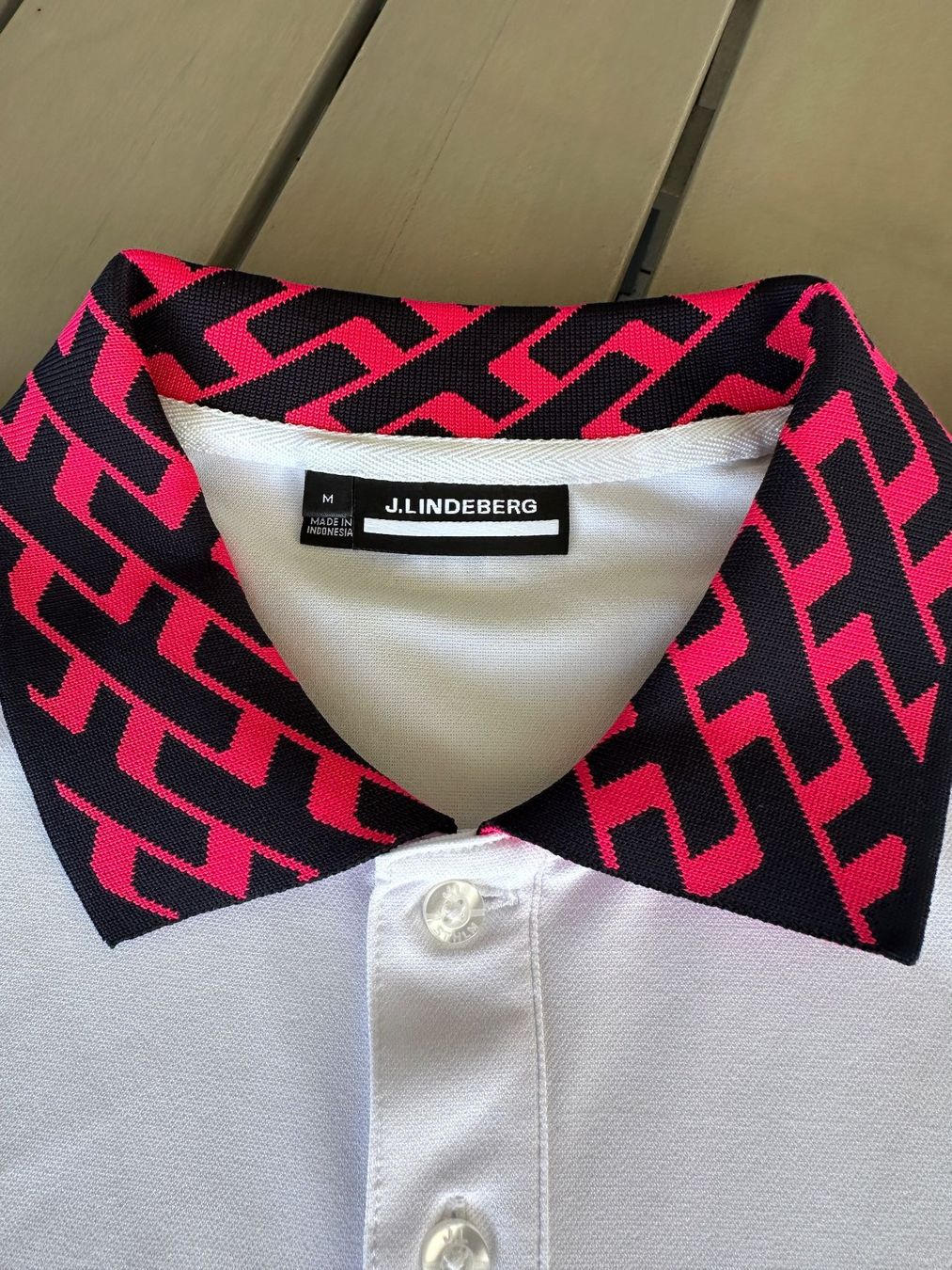 Lindeberg Magliette Polo: J.Lindeberg - Golfshirt - Grösse M - Neu – Nuovo (secondo la descrizione) da recherswil venduto da Leuenberger_Lohn 2