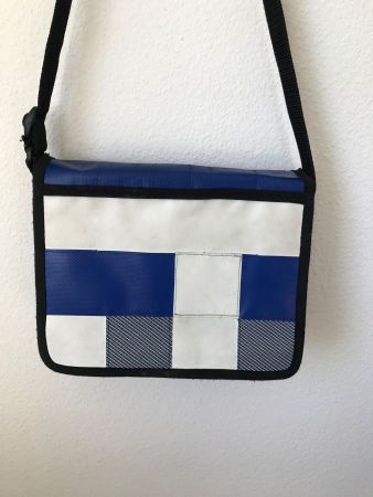 Handtasche, Umhängetasche
