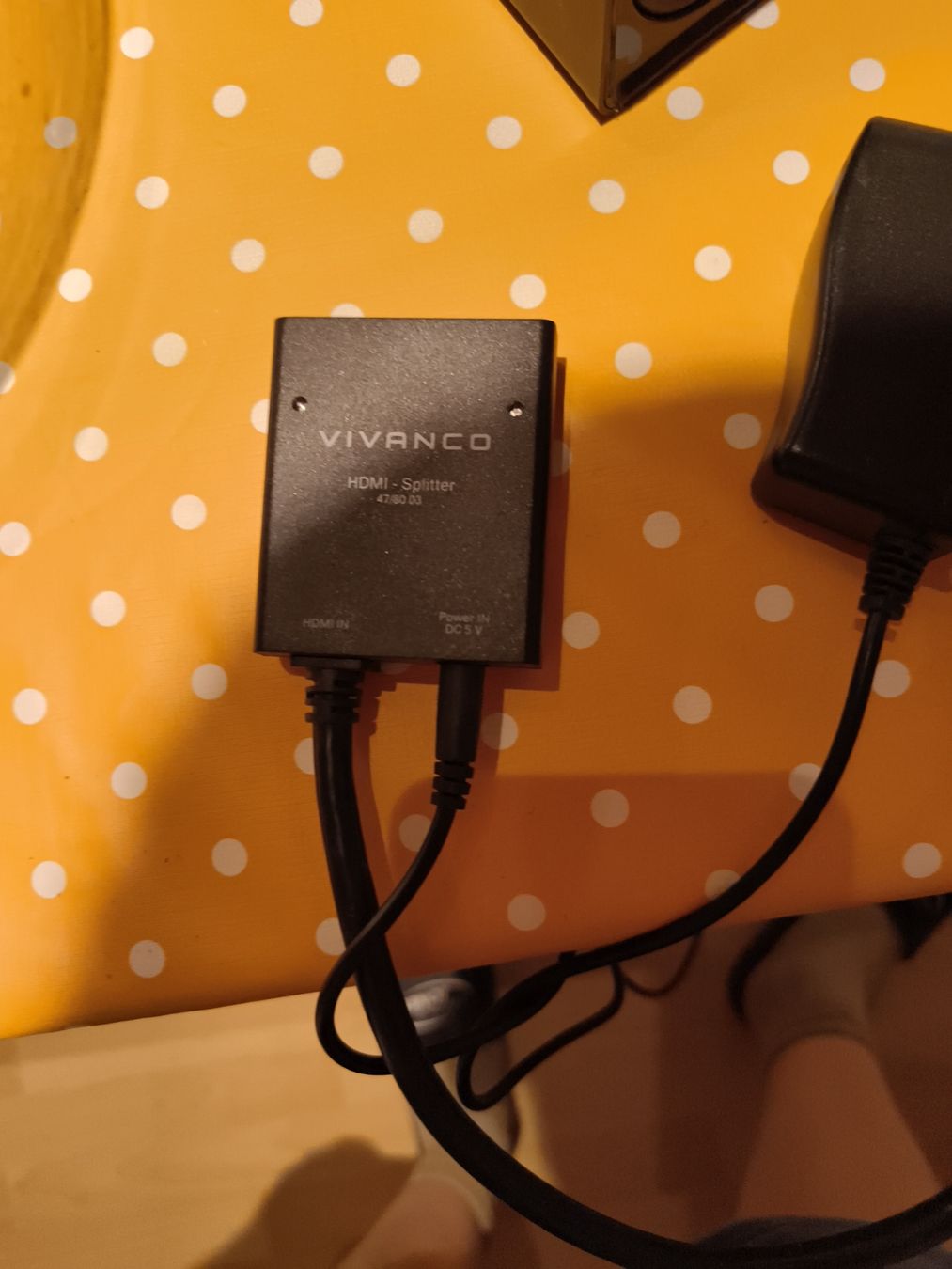 Adapter: VIVANCO HDMI Splitter  – Gebraucht aus St. Gallen von cesco__8