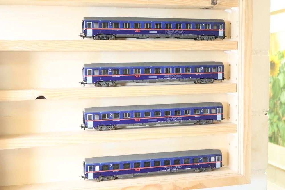 ROCO 4 x ÖBB Nightjet Personenwagen H0 - 74339 (Gebraucht) in ...