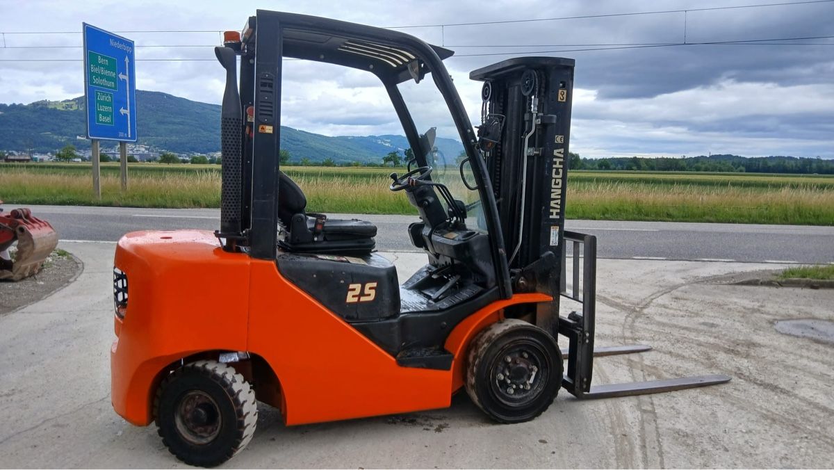 Diesel Carrelli elevatori e a forche: Diesel Stapler Hangcha CP 25 – Usato da Niederbipp venduto da baggerch 5