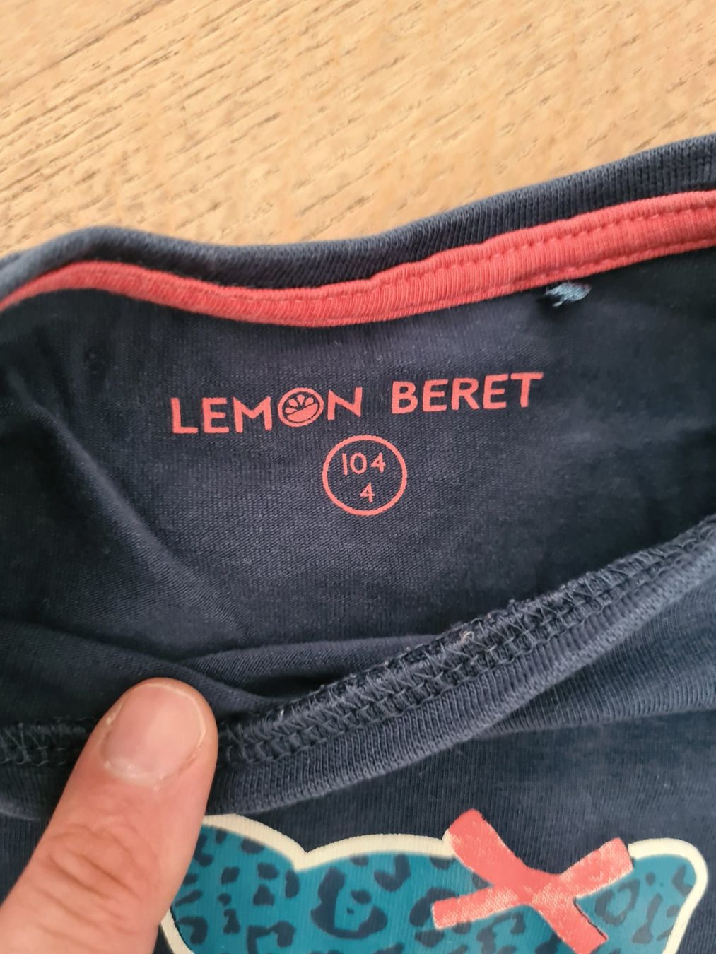 Camicie, T-shirt & Polo: T-shirt taille 104 – Usato da Carouge GE venduto da Gasco 1