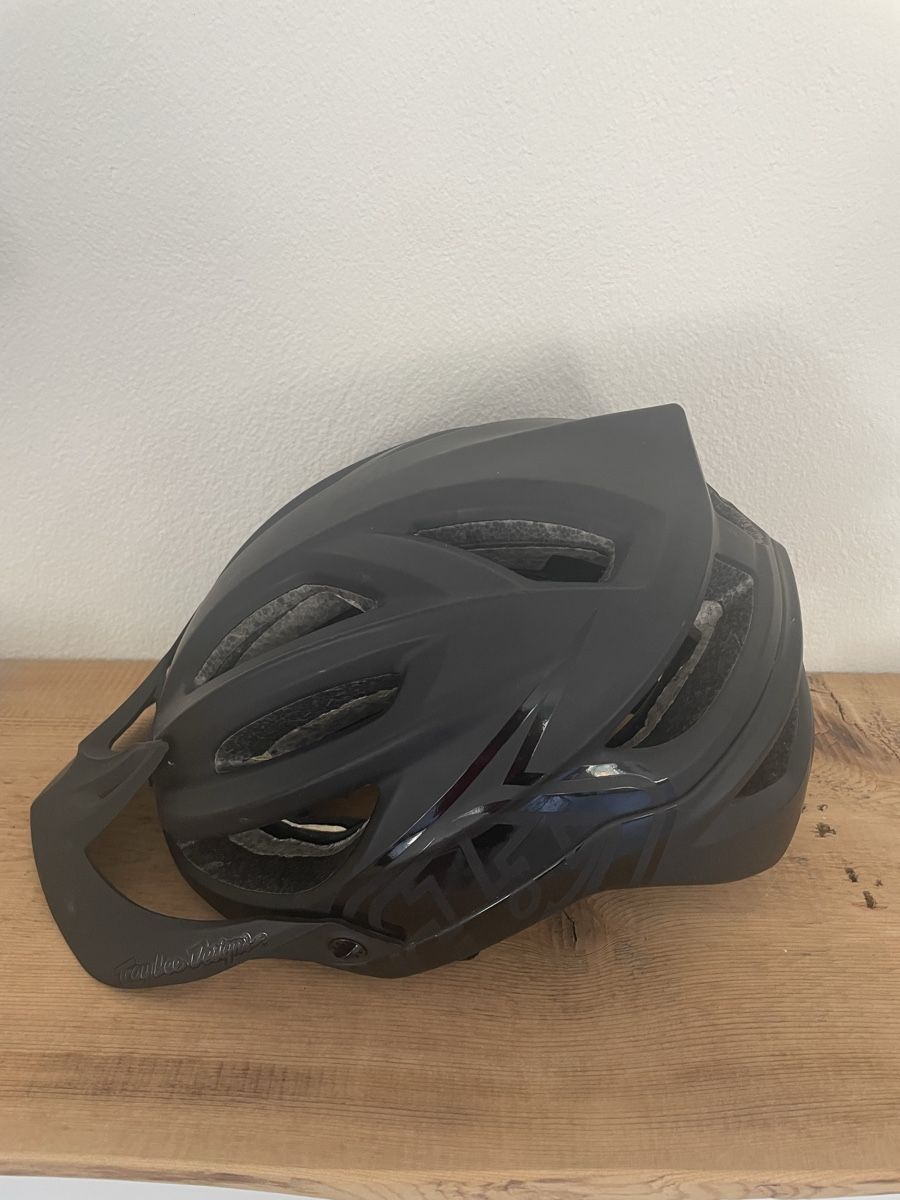 Caschi: Bike Helm Gr S MIPS – Usato da Domat/Ems venduto da Nama83