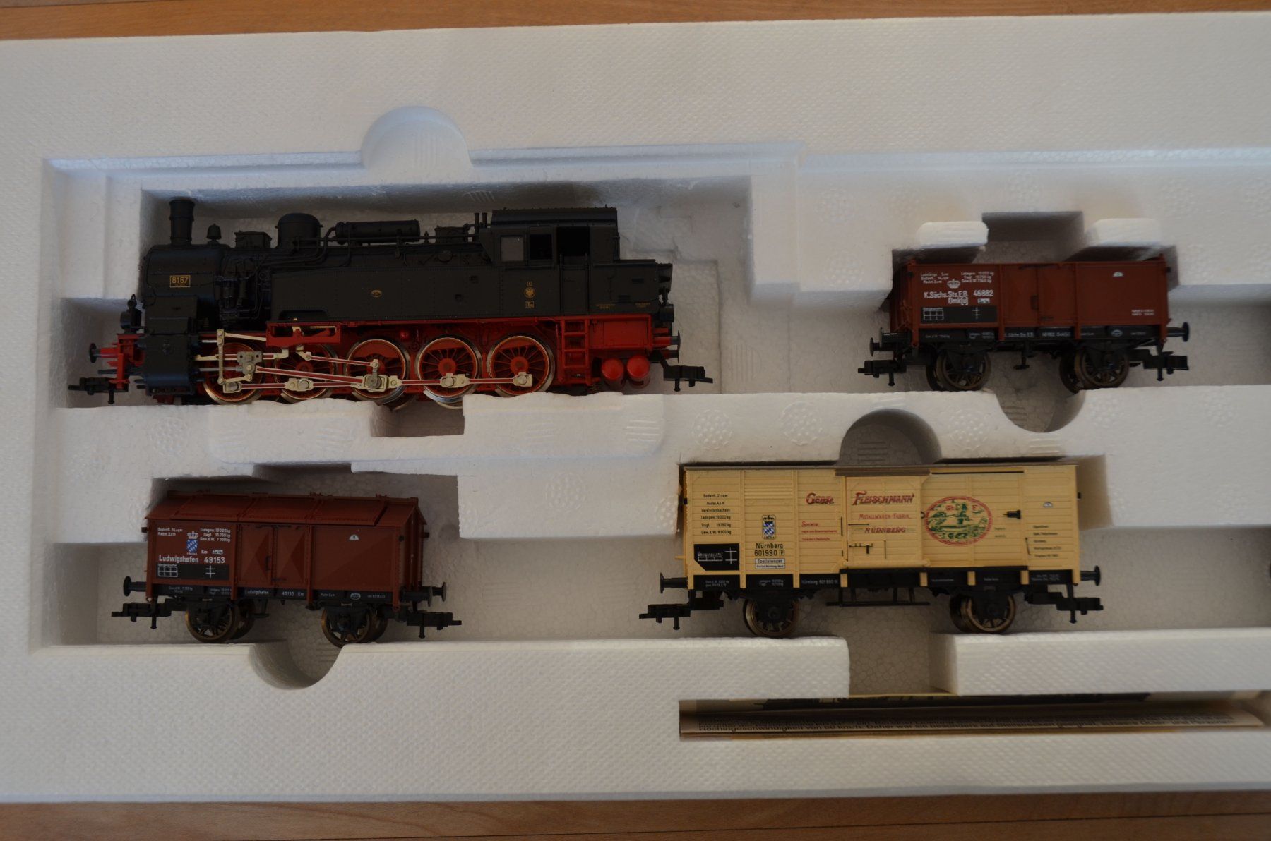 Fleischmann Modellini di ferrovie: Fleischmann 4886 - Zugset "Die Gute alte Güterbahn" – Usato da Cavardiras venduto da WaschBaer56 1