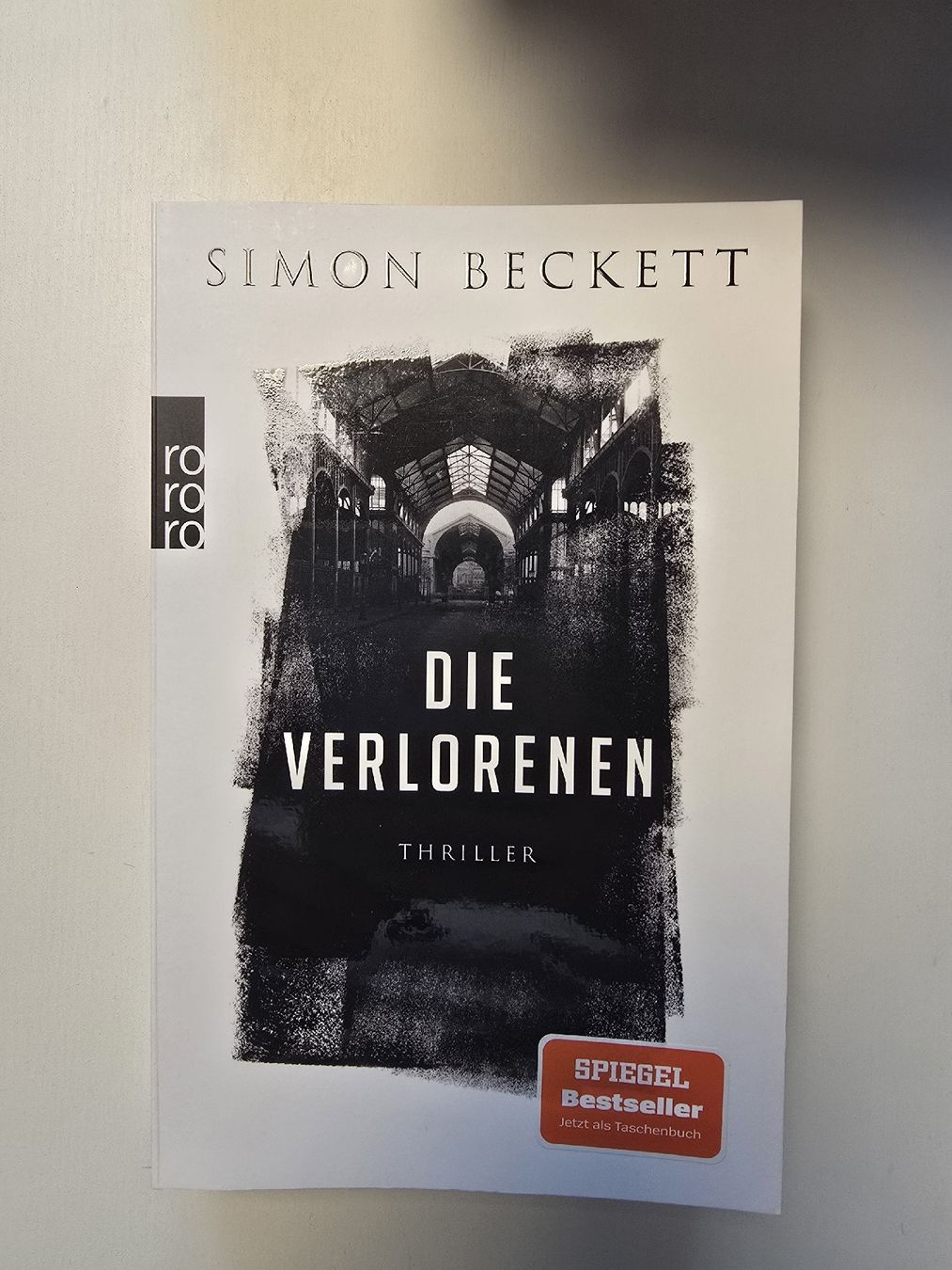 Libri: Simon Beckett - Die Verlorenen – Usato da Lotzwil venduto da Stifi24