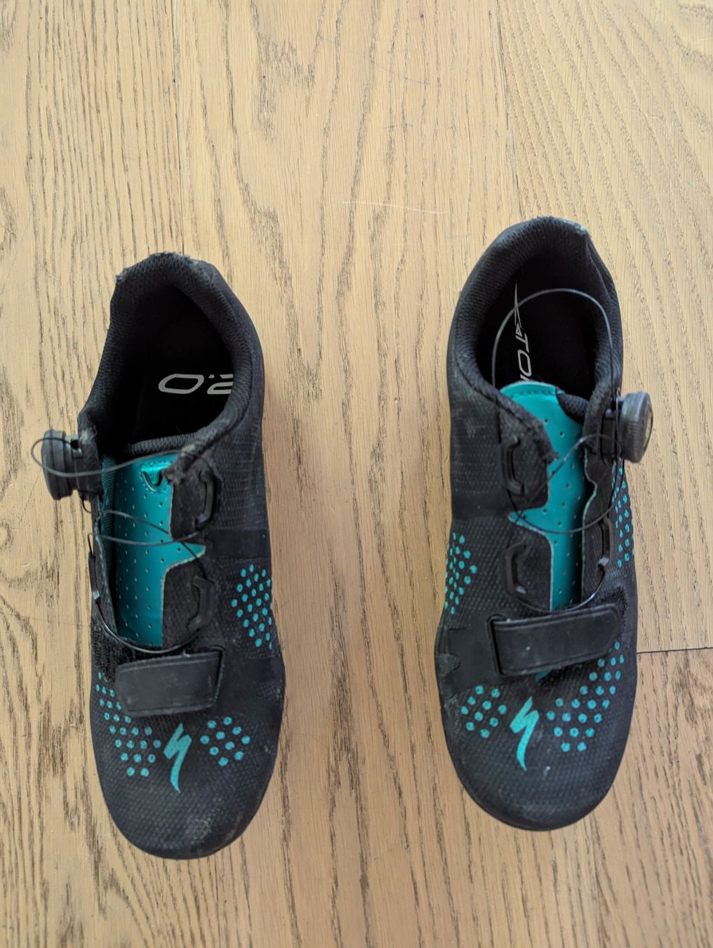 Specialized Scarpe da donna: Chaussures vélo 38 , femmes – Usato da Confignon venduto da api_7hyp