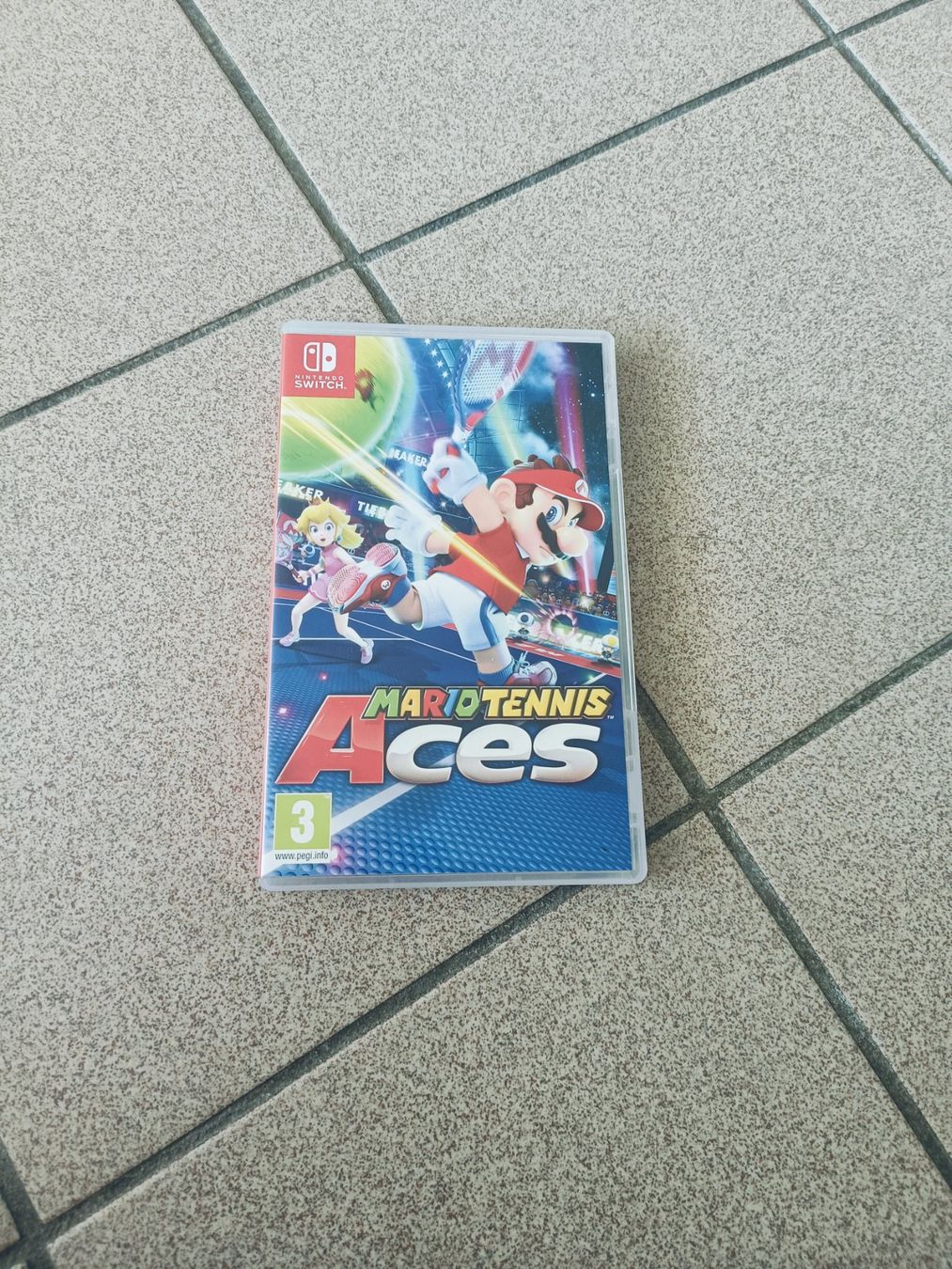 Nintendo Console: Console Nintendo Switch + 4 manettes + Mario tennis aces – Usato da Villars-sur-Glâne venduto da Fau22 4