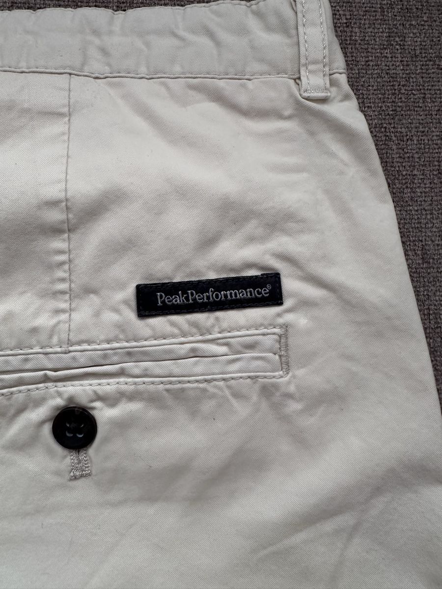 Peak Performance Pantaloni: Shorts PeakPerformance Gr.30 – Usato da Mels venduto da ricoshop 3