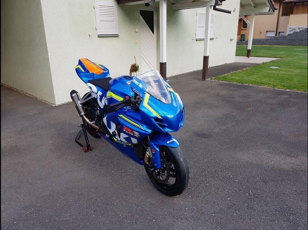 Suzuki Strada: Suzuki GSX-R 1000 L4 – Usato da Vouvry venduto da flo_7cm2 1