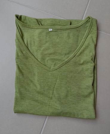 Damen T - Shirt in Gr. L