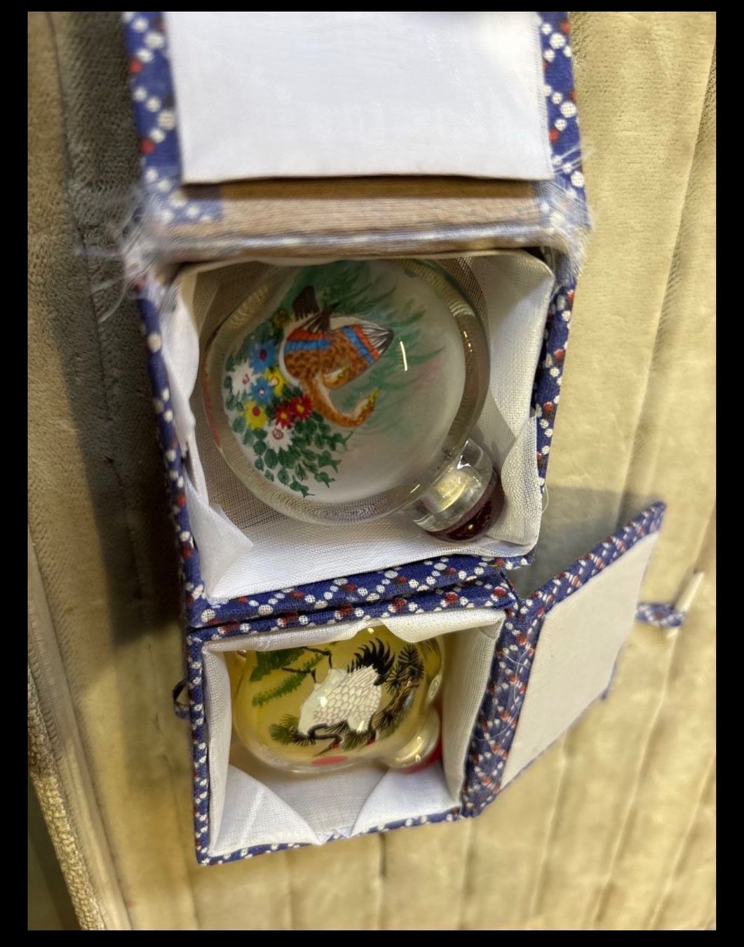 Flaconi: 2 Chinesische Snuff Bottles Alter unbekannt – Usato da Basel venduto da Joshy03 2