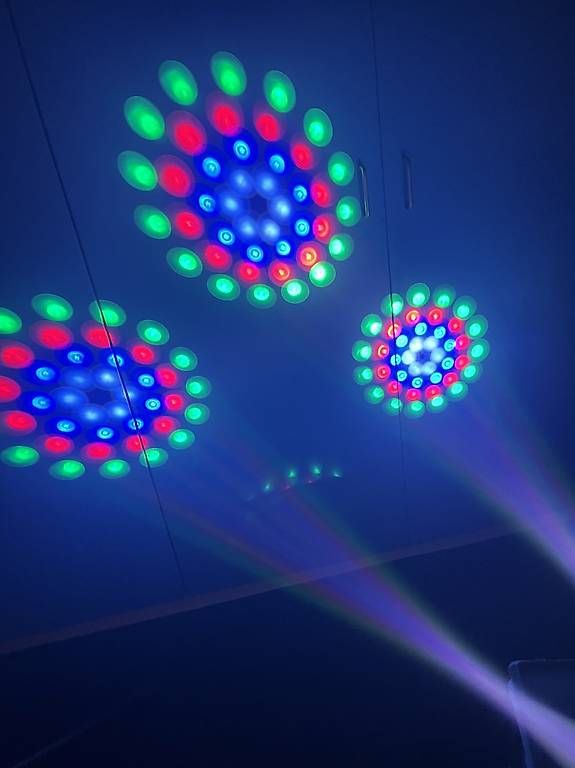 Lampade: Effetto Disco Led – Usato da Cadenazzo venduto da Supermikidj 1