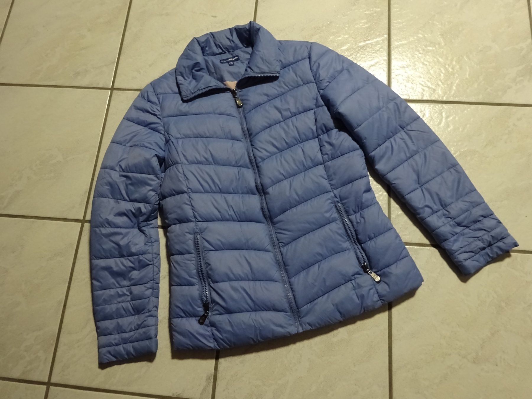Vestes: Schöne Stepjacke/Charles Vögele – Neuf (Voir description) à Rothrist par Mistery1